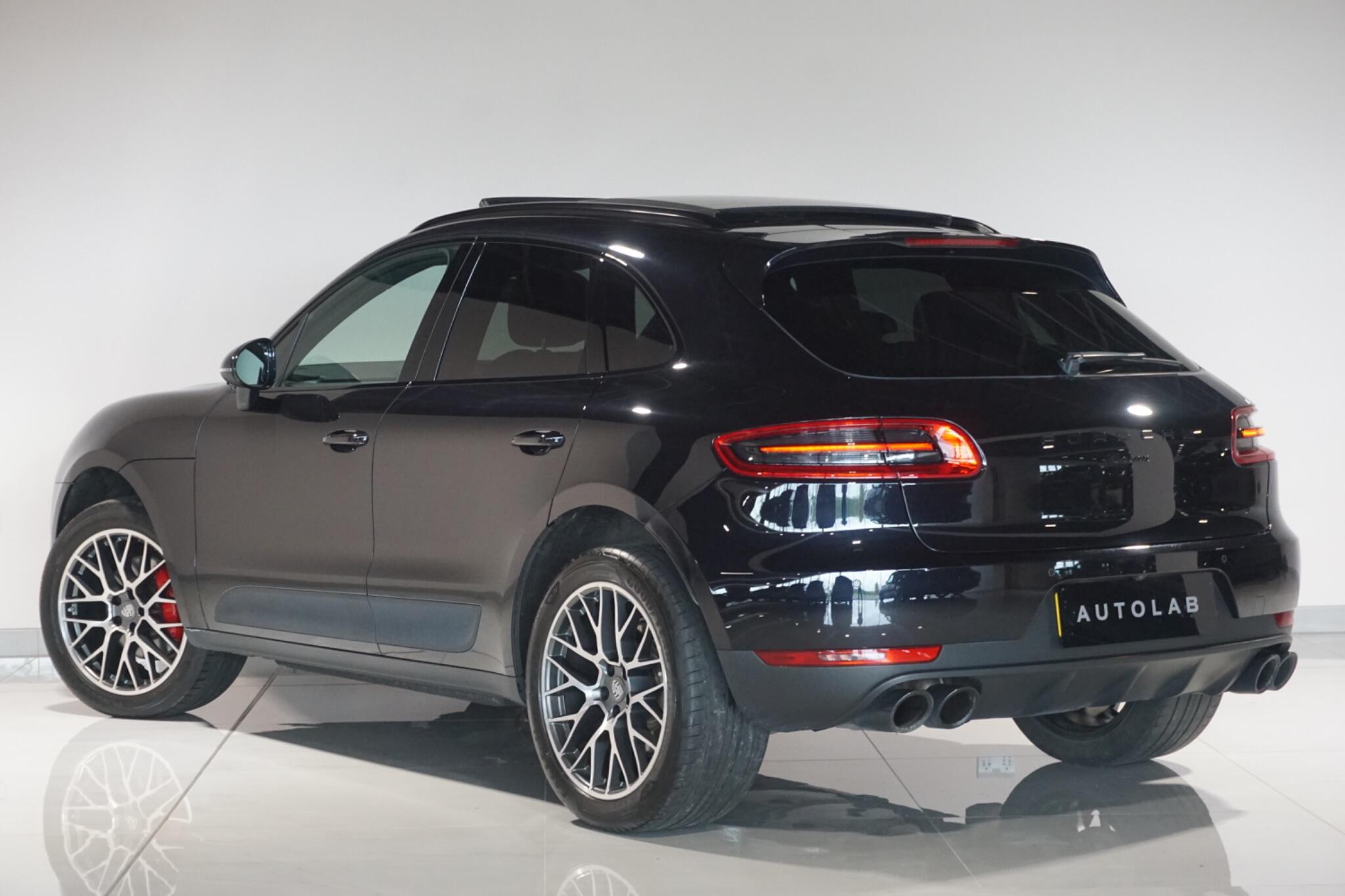 Porsche Macan 2.0T SUV 5dr Petrol PDK 4WD Euro 6 (s/s) (252 ps)